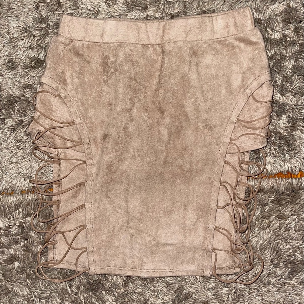Fashion Nova skirt